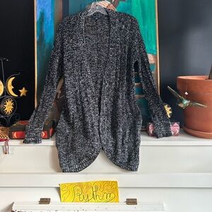 American Eagle Outfitters Black and Gray Cardigan Medium